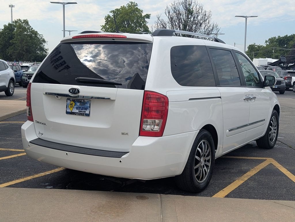 Used 2011 Kia Sedona EX Minivan/Van