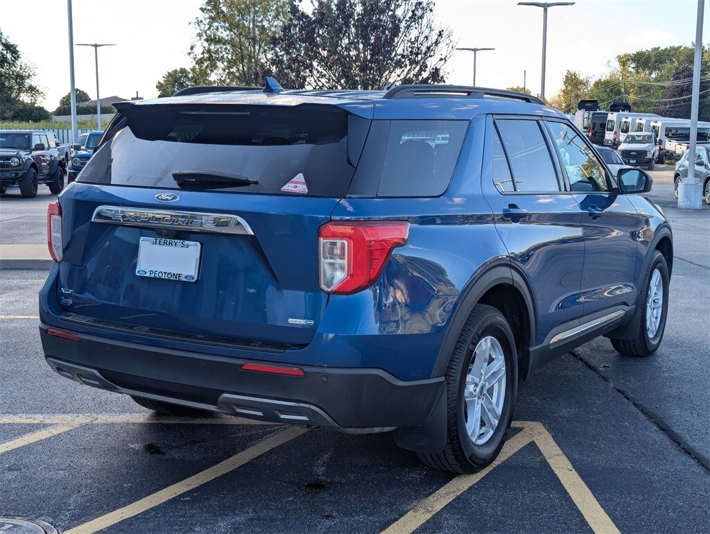 2020 Ford Explorer XLT photo 3