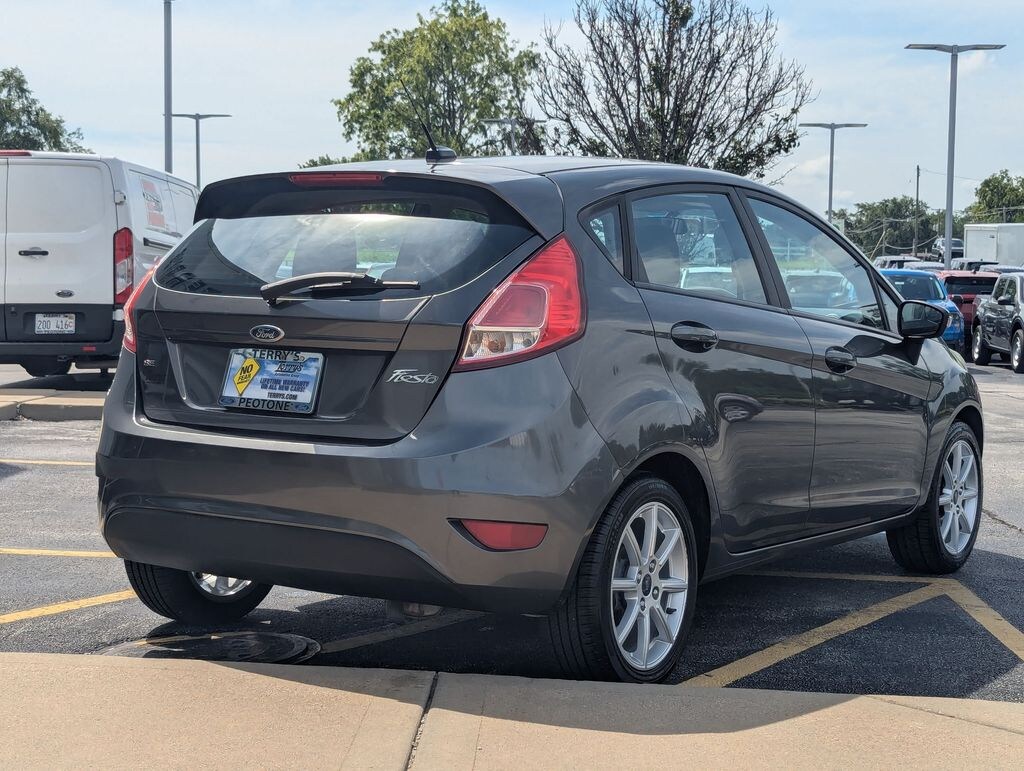 Used 2016 Ford Fiesta SE Hatchback