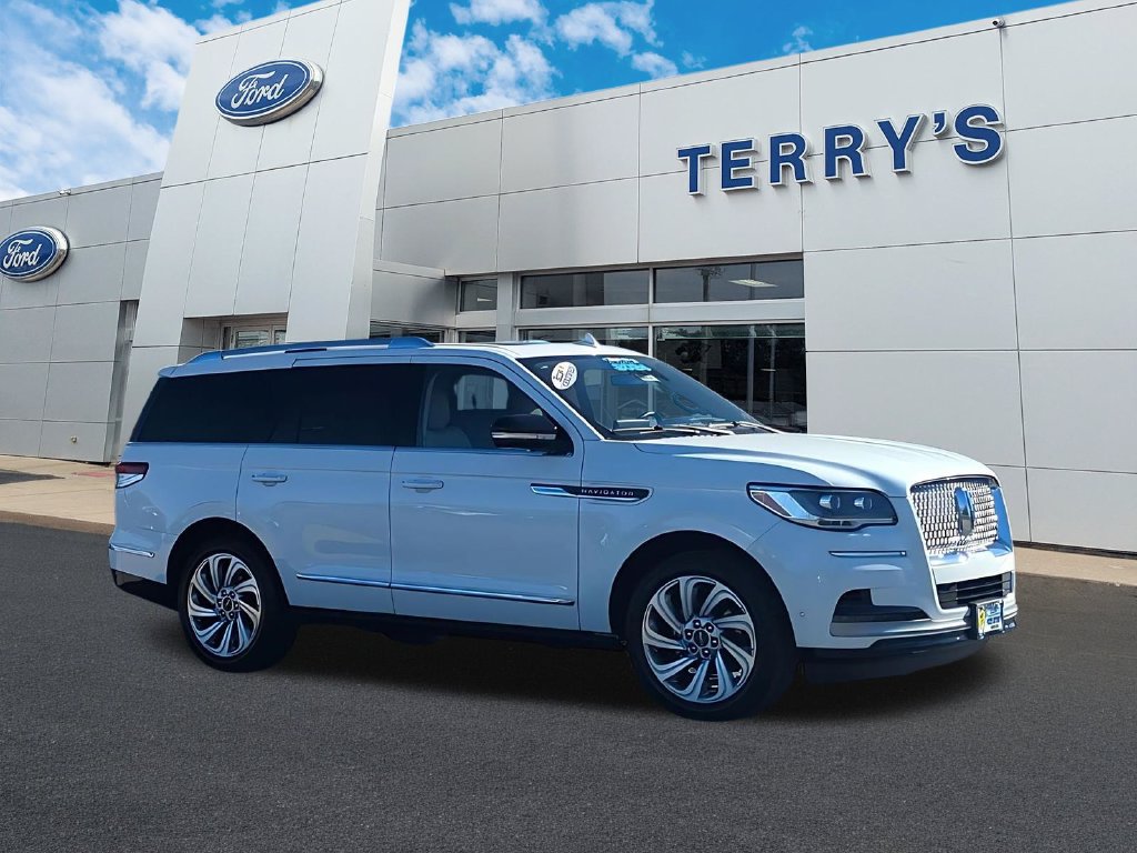 2024 Lincoln Navigator