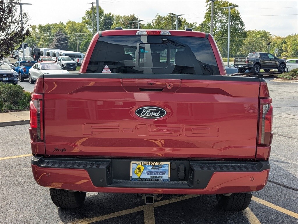 2025 Ford F-150 XLT photo 4