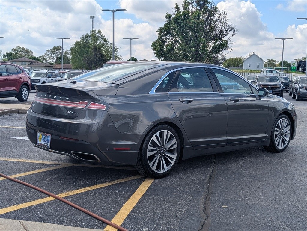 2019 Lincoln MKZ Reserve photo 2