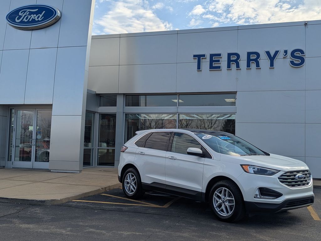 2022 Ford Edge SEL