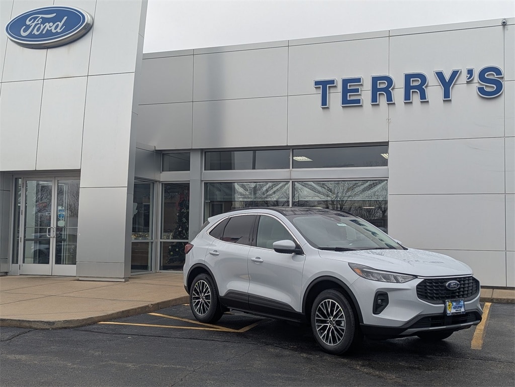 2026 Ford Escape PHEV's photo