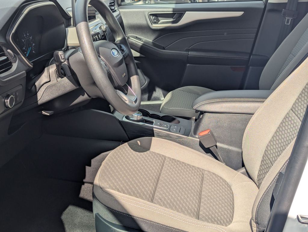 2022 Ford Escape SE - Photo 11