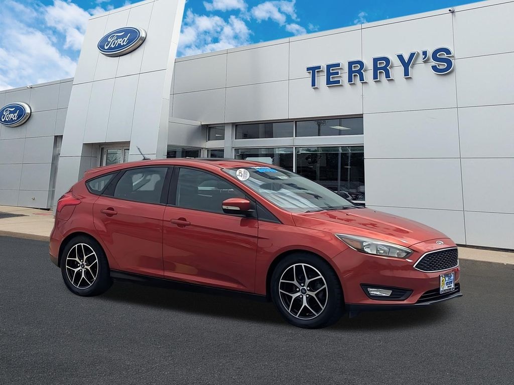 Used 2018 Ford Focus SEL Hatchback