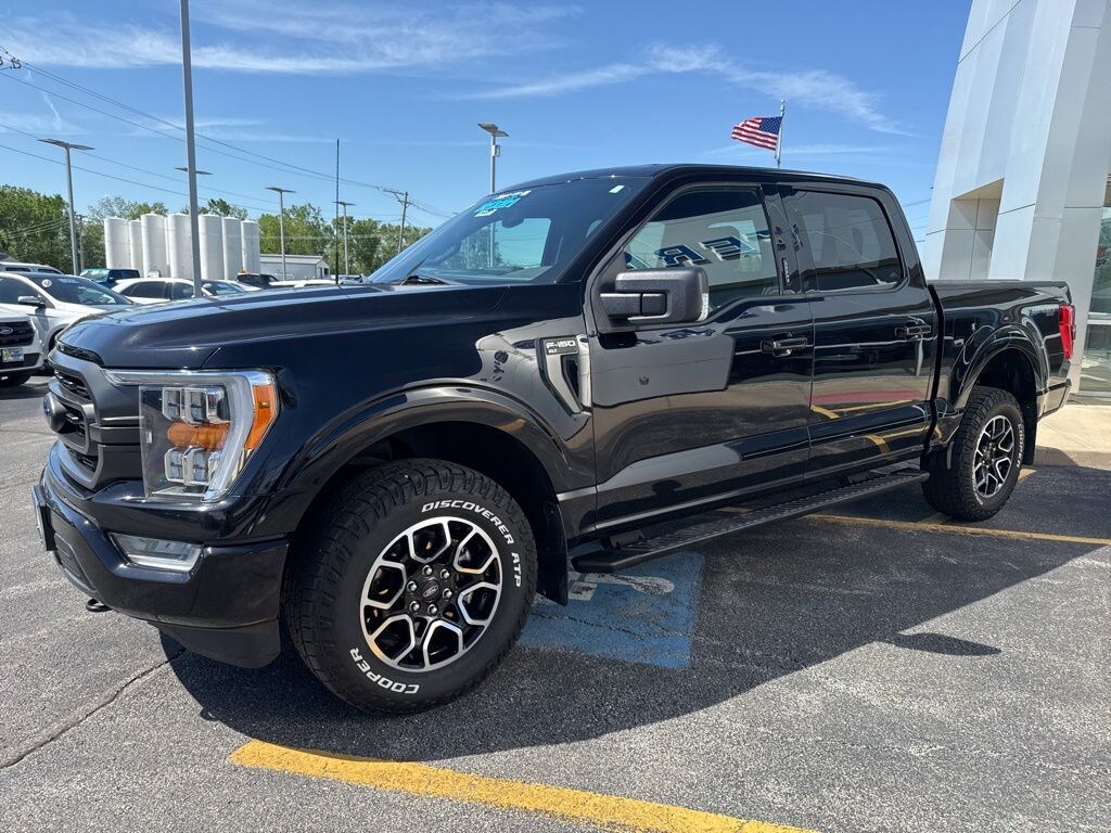 Used 2021 Ford F-150 XLT Truck