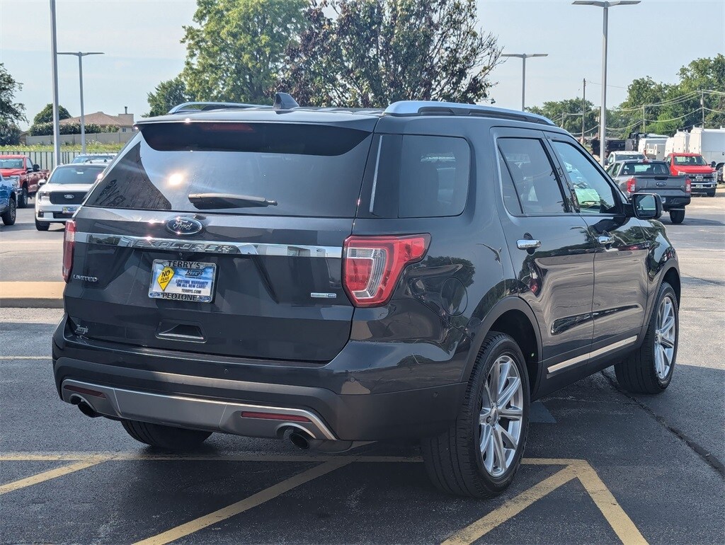2017 Ford Explorer Limited photo 3