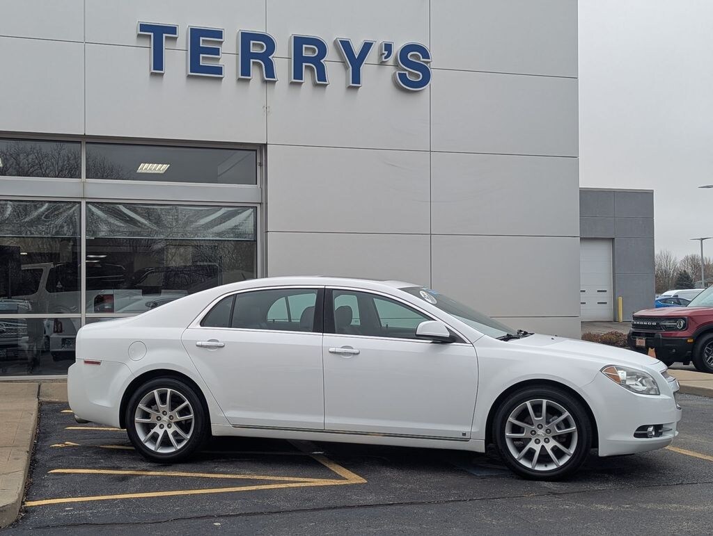 Used 2009 Chevrolet Malibu LTZ Sedan
