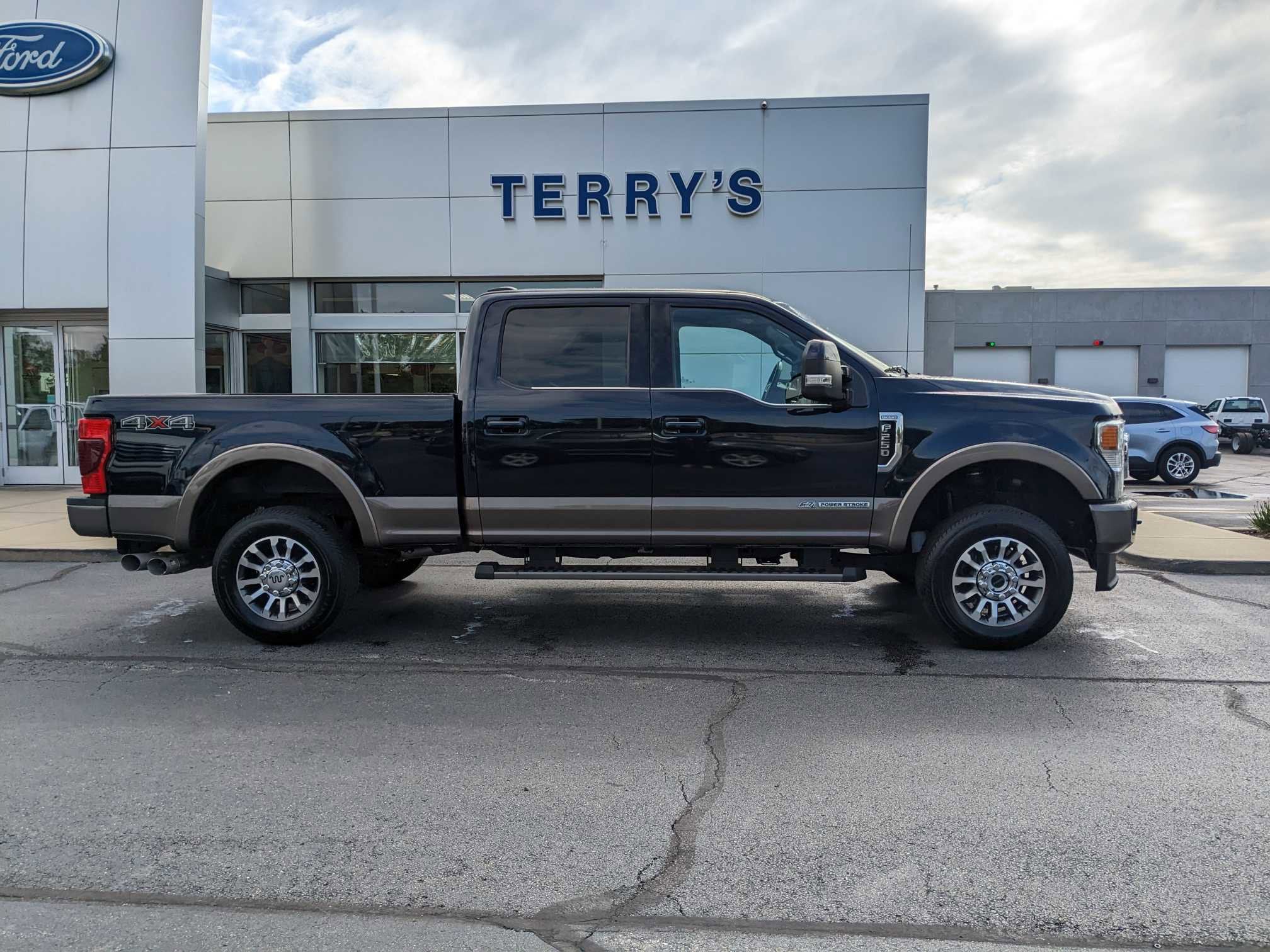 Used 2021 Ford F-250 Super Duty King Ranch with VIN 1FT7W2BT5MED04126 for sale in Peotone, IL