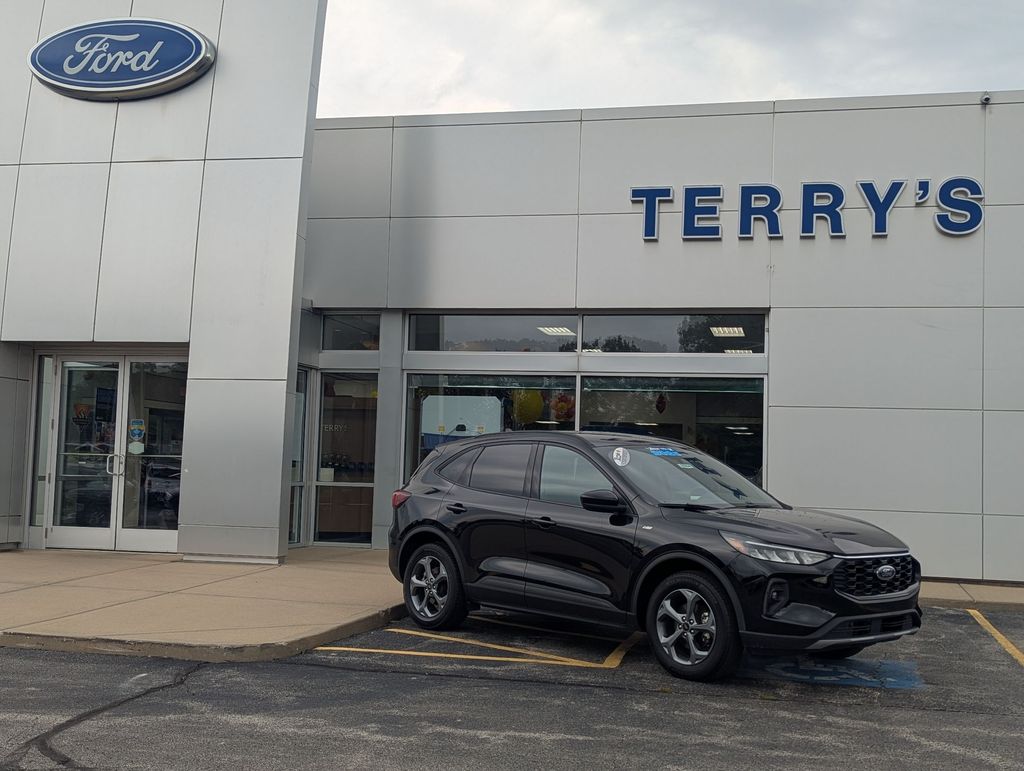 2025 Ford Escape