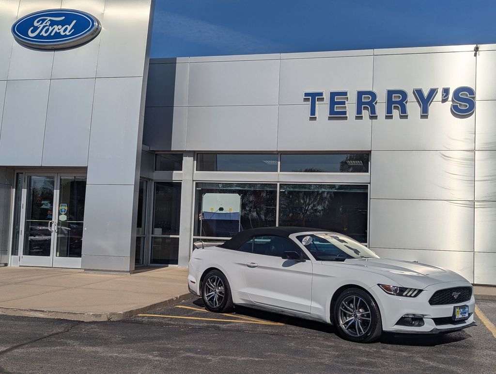 2017 Ford Mustang EcoBoost Convertible Premium's photo