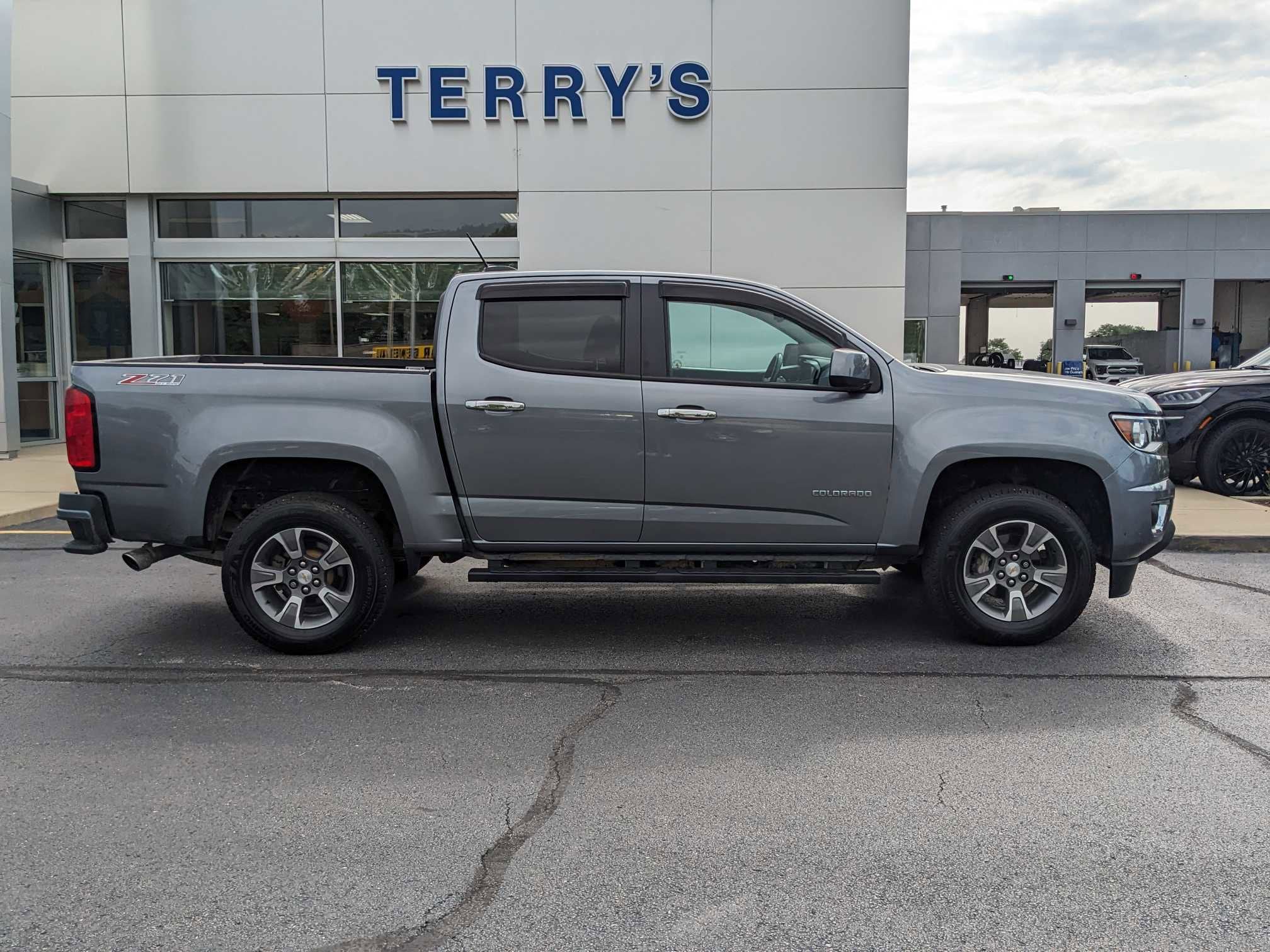 Used 2018 Chevrolet Colorado Z71 with VIN 1GCGTDEN4J1144308 for sale in Peotone, IL