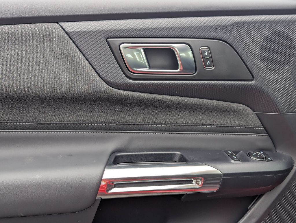 2026 Ford Mustang EcoBoost Fastback - Photo 7