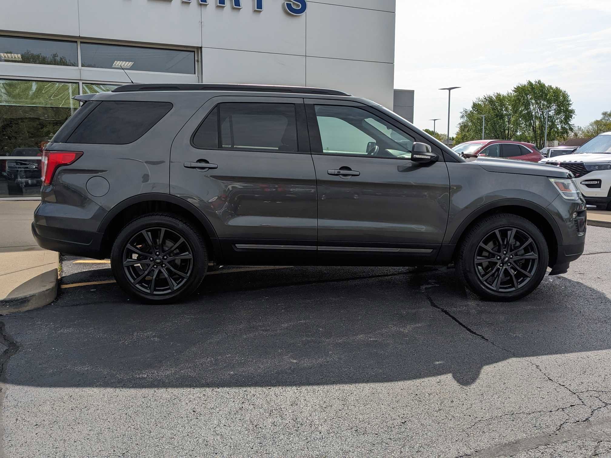 Used 2018 Ford Explorer XLT with VIN 1FM5K8D81JGB83086 for sale in Peotone, IL