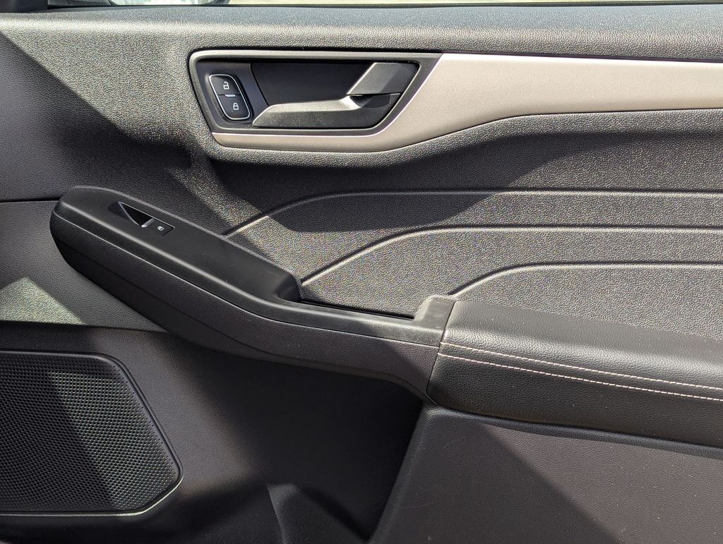 2022 Ford Escape SE - Photo 27