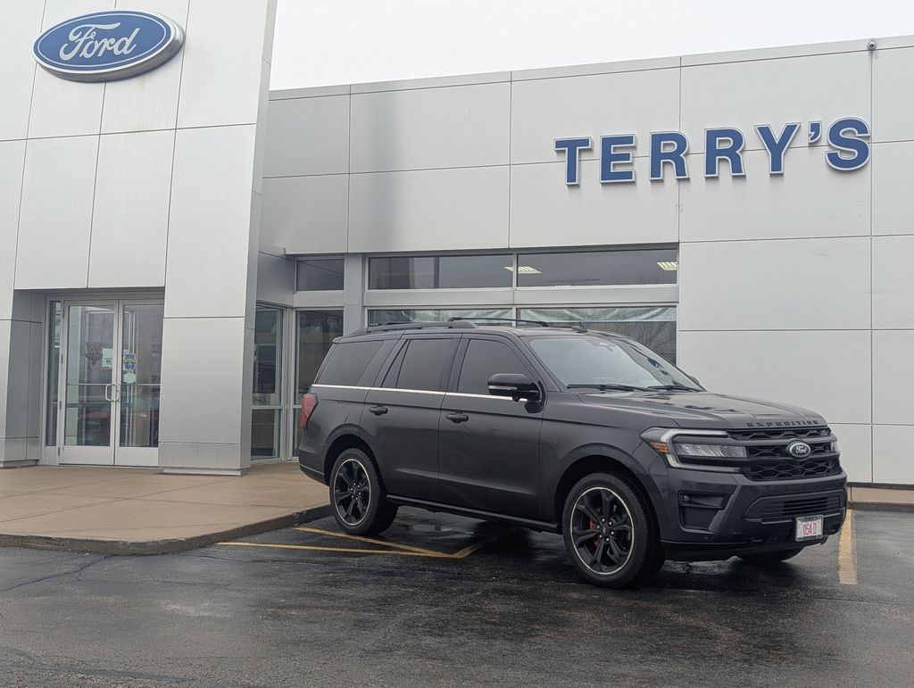 2023 Ford Expedition Limited 4X4's photo