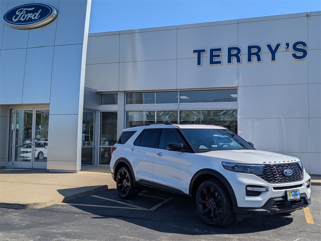 Used 2022 Ford Explorer ST SUV