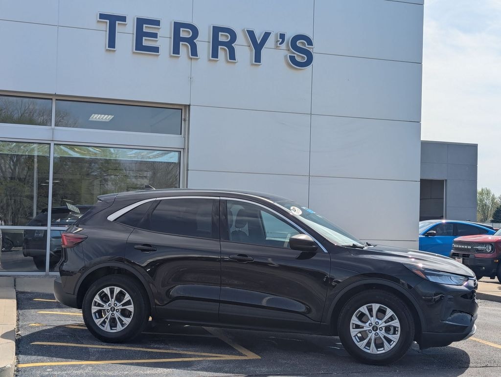 Used 2024 Ford Escape Active SUV