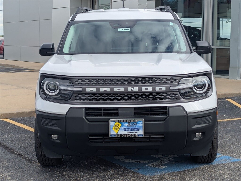 2025 Ford Bronco Sport Big Bend photo 2