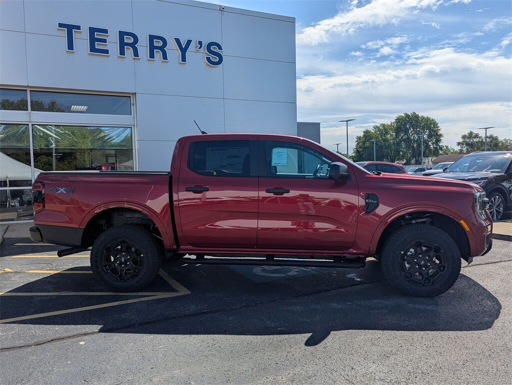 2025 Ford Ranger XLT photo 3