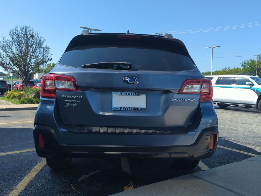 Used 2018 Subaru Outback 2.5i SUV
