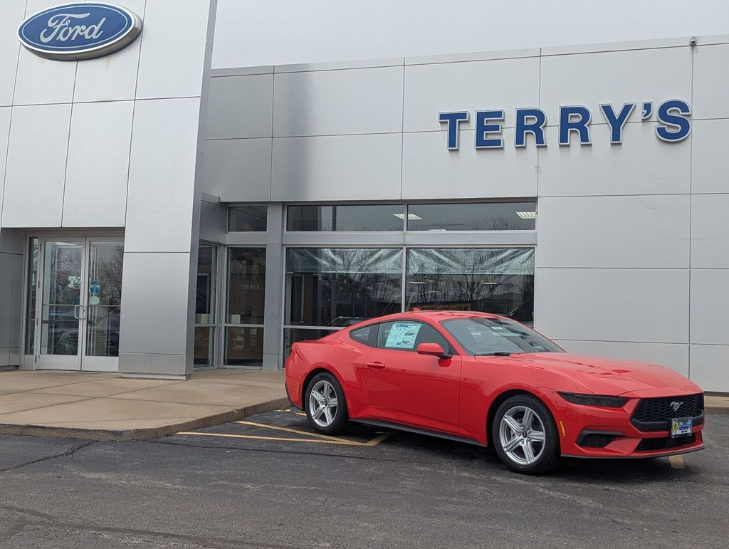 2026 Ford Mustang EcoBoost Fastback's photo