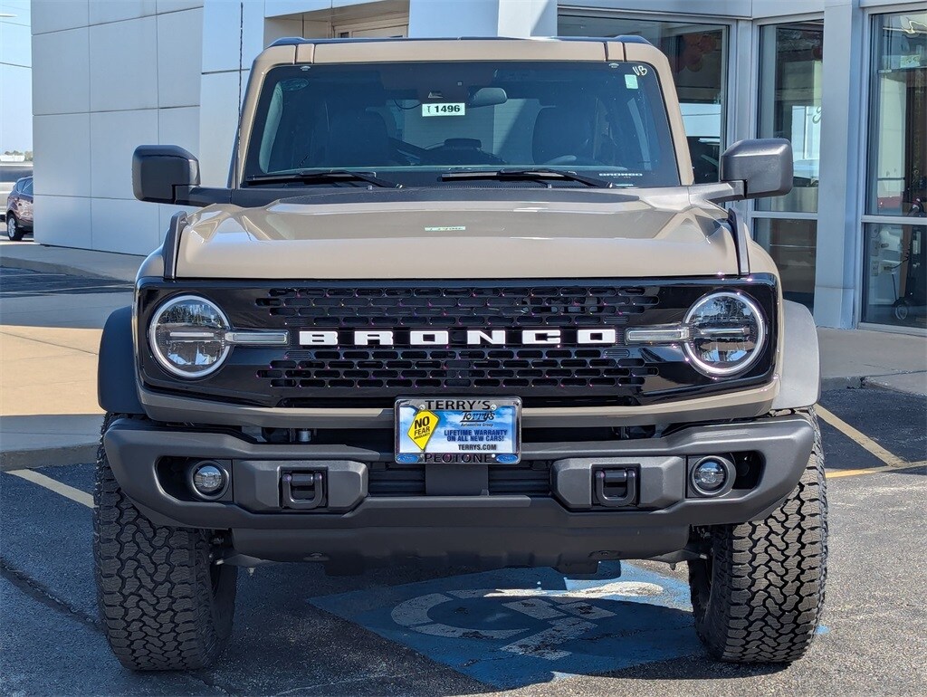 2025 Ford Bronco Big Bend photo 2