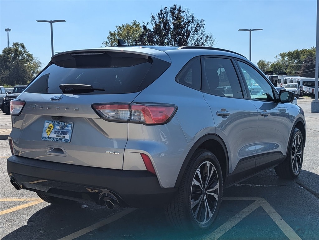 Used 2022 Ford Escape SE SUV