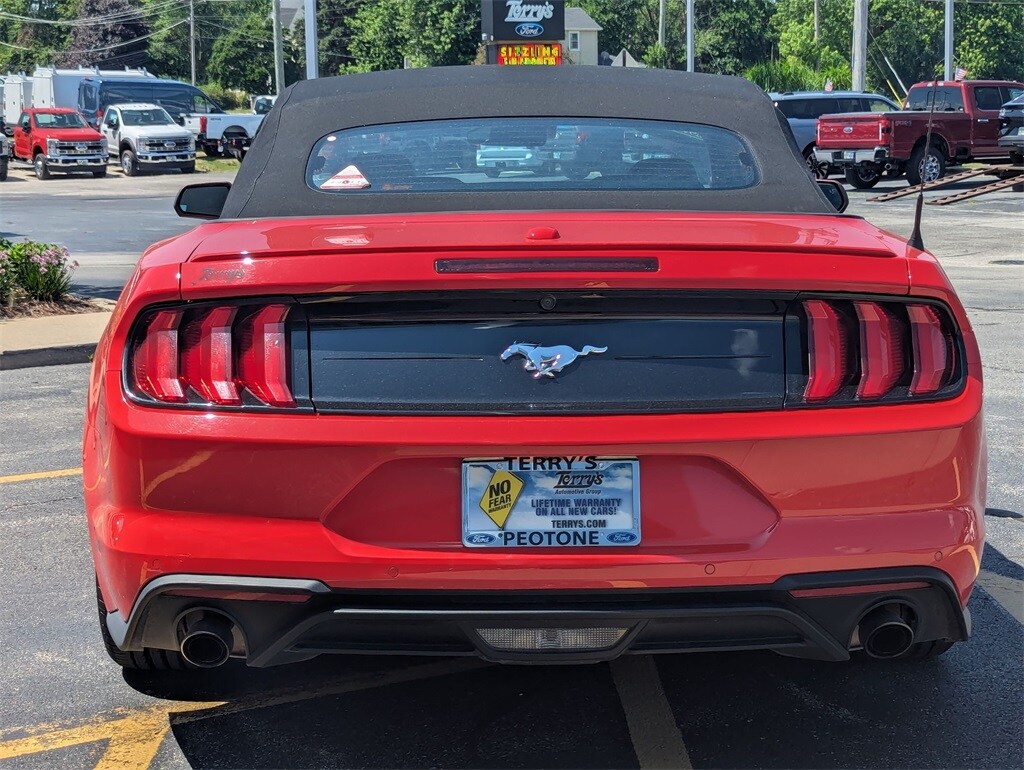 2023 Ford Mustang EcoBoost Premium Convertible photo 4