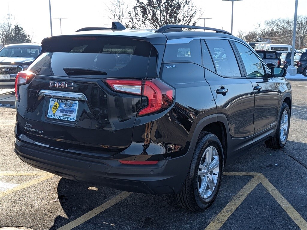 Used 2024 GMC Terrain SLE SUV
