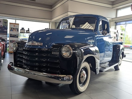 1952 Chevrolet 3100 Deluxe Cab Truck