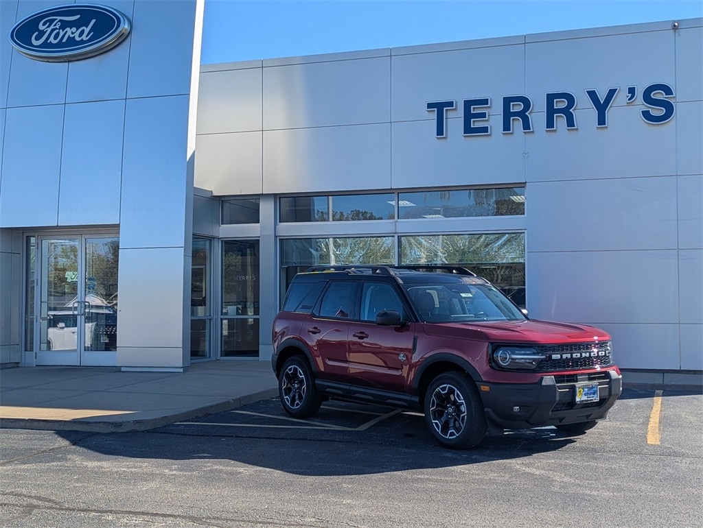 2025 Ford Bronco Sport Outer Banks's photo