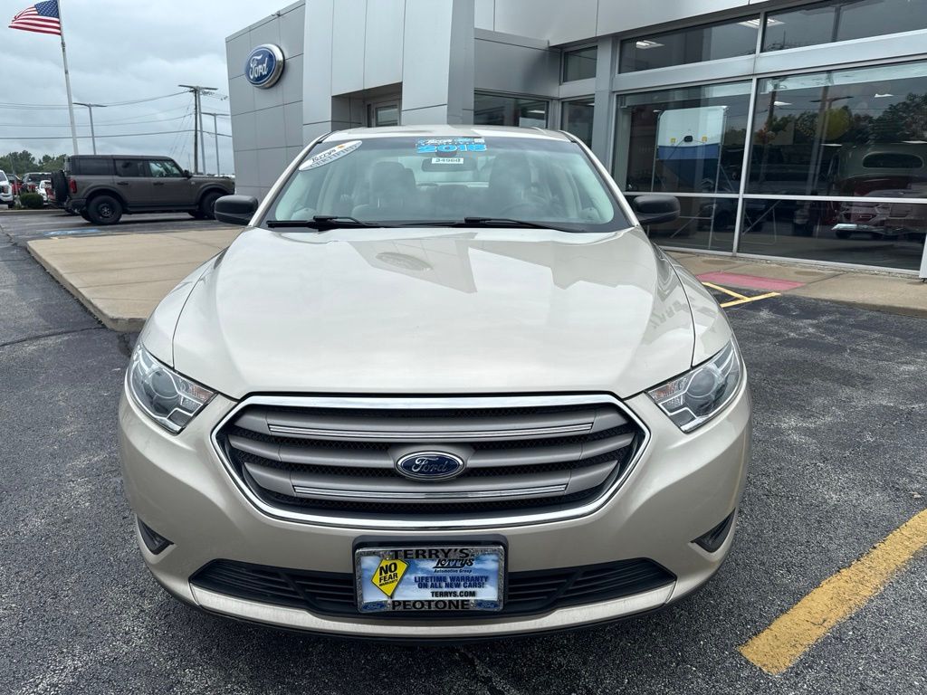 Used 2018 Ford Taurus SE with VIN 1FAHP2D87JG104994 for sale in Peotone, IL