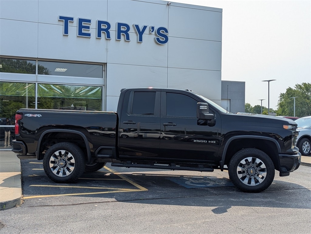 Used 2024 Chevrolet Silverado 2500HD Custom with VIN 1GC5YME77RF148782 for sale in Peotone, IL