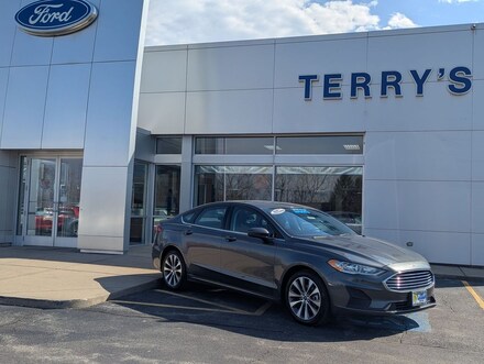 2020 Ford Fusion SE Sedan