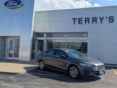 2020 Ford Fusion SE Sedan