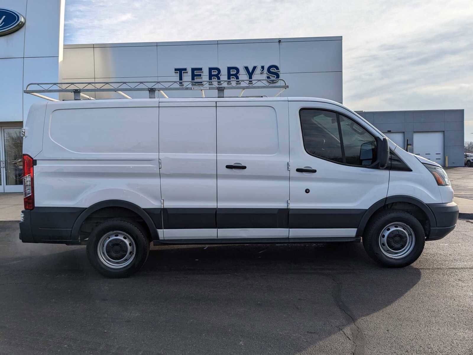 Used 2017 Ford Transit Van Base with VIN 1FTYR1ZM4HKA75305 for sale in Peotone, IL