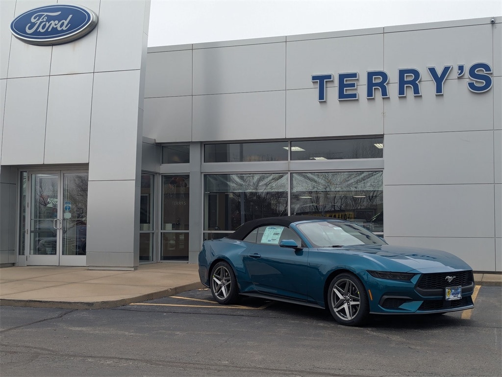 2026 Ford Mustang EcoBoost Premium's photo