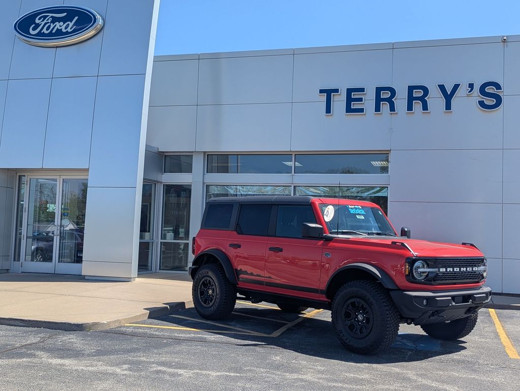 2022 Ford Bronco Wildtrak 4x4's photo