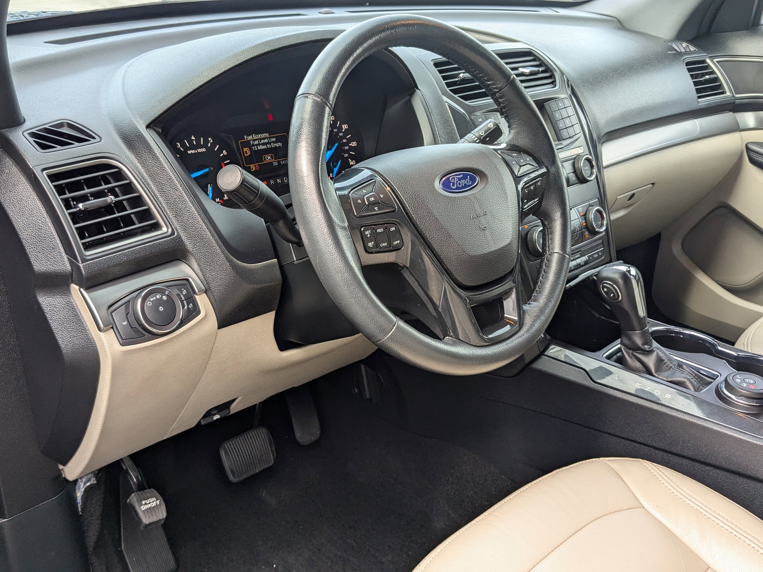 Used 2019 Ford Explorer XLT with VIN 1FM5K8DHXKGB50928 for sale in Peotone, IL