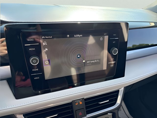 2026 Volkswagen Taos SEL - Photo 5