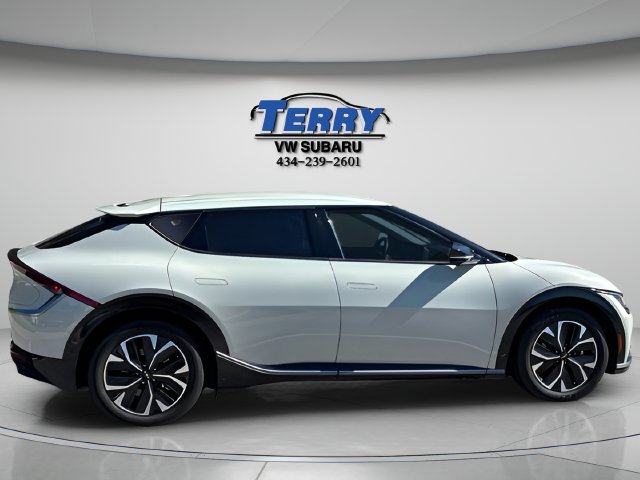 Used 2022 Kia EV6 Wind with VIN KNDC3DLC7N5036120 for sale in Lynchburg, VA