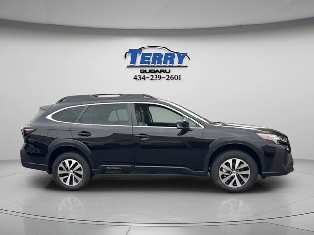 2025 Subaru Outback Premium's photo