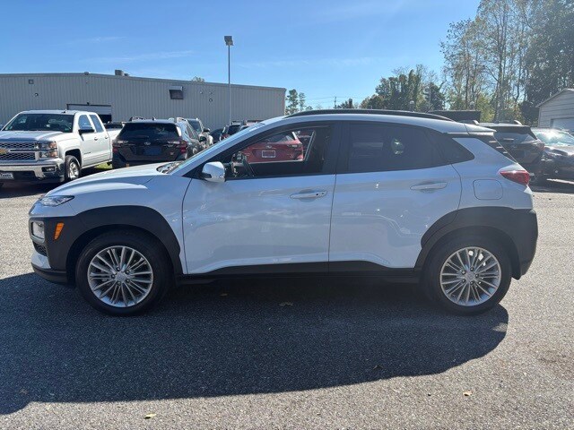 2021 Hyundai Kona SEL photo 2