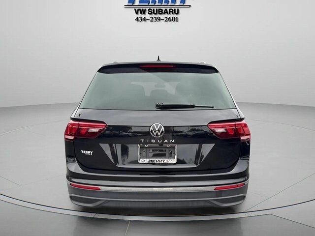 2024 Volkswagen Tiguan S photo 2