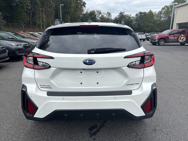 2025 Subaru Crosstrek Limited photo 2