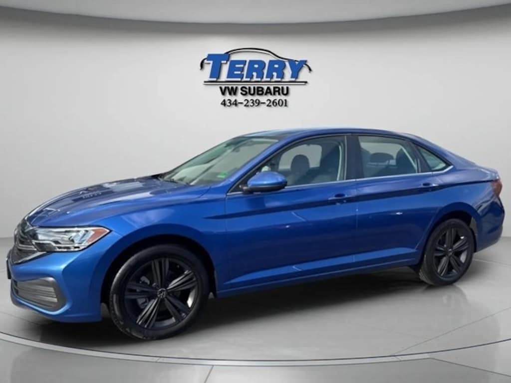 Used 2024 Volkswagen Jetta 1.5T SE Sedan