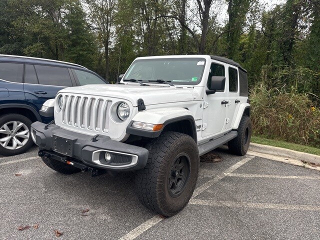 2018 Jeep Wrangler Unlimited Sahara photo 2