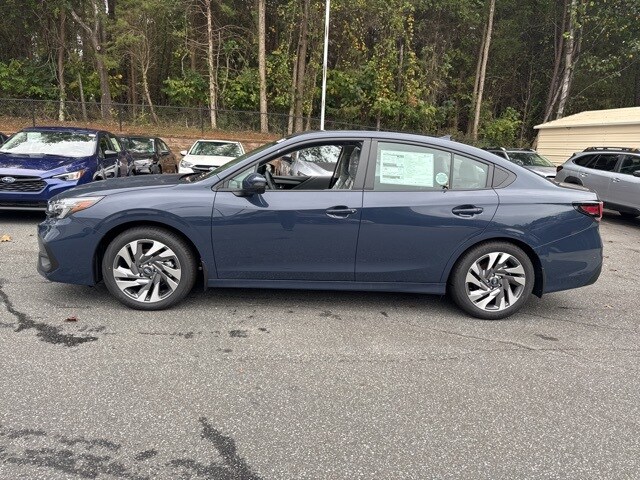 2025 Subaru Legacy Limited photo 3